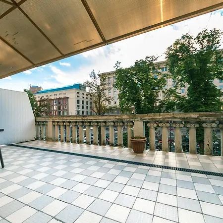 Appartamento Kreschatik 21 With Terrace 2br Kiev